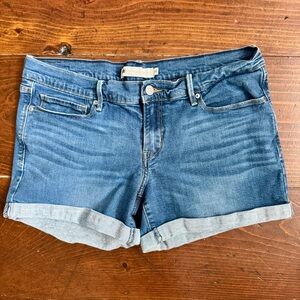 Rare- Levi’s Blank Tab Denim Blue Women's‎ Shorts. Size 30